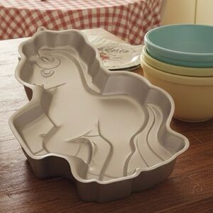 Vintage 1986 Wilton Precious Pony My Little Pony Metal Cake Pan
